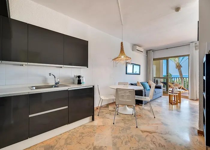 Front Line Ferienhaus